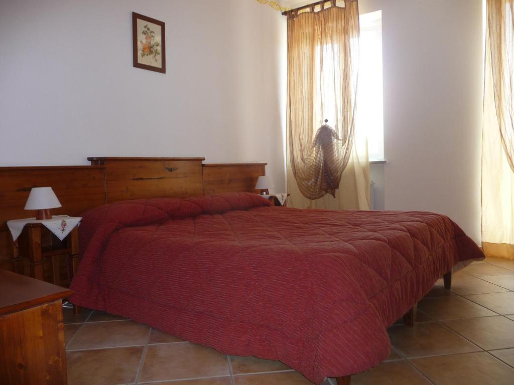 Vila Agriturismo Cascina Vrona Monteu Roero Exteriér fotografie